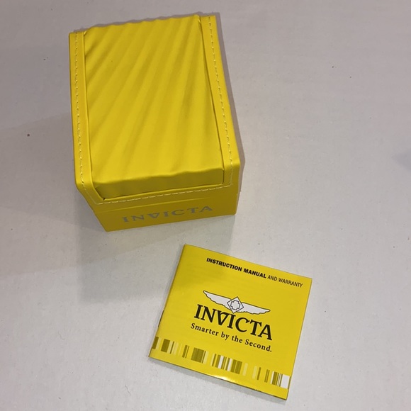 Invicta Watch Box - Picture 2 of 14